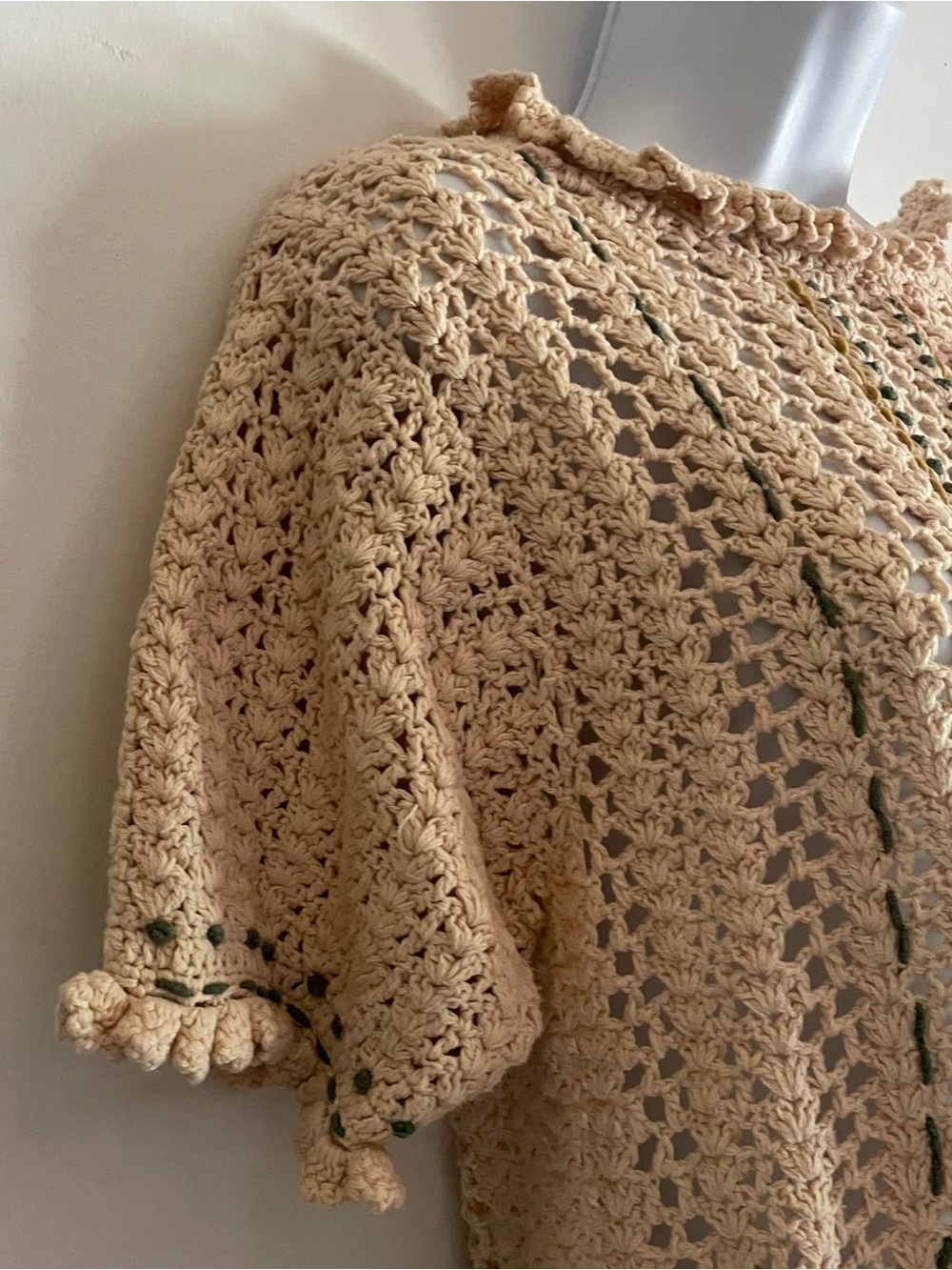 Zara vintage-style crochet open-knit top. - Picture 6 of 13